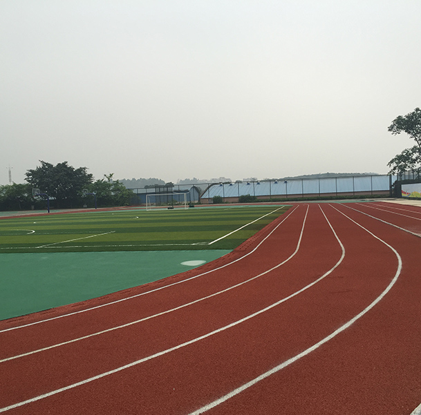 广州蓝天学校透气型跑道